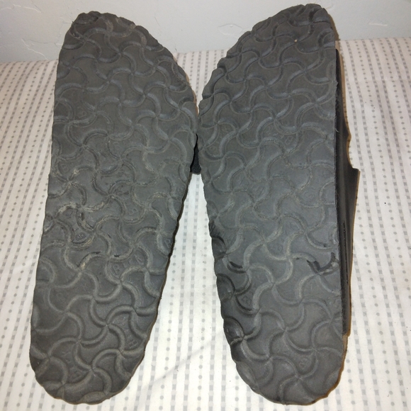 Classic Birkenstocks size 8 - Picture 4 of 5